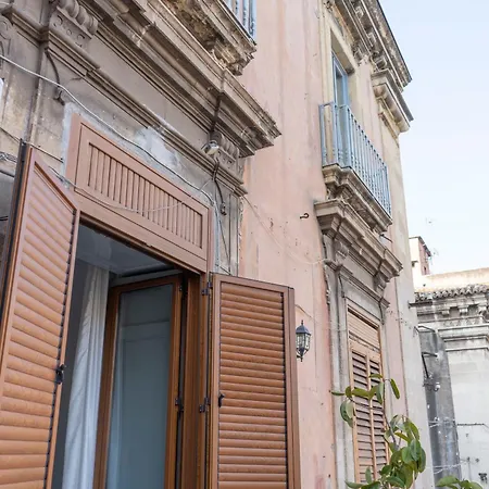 John Mary House * Catania